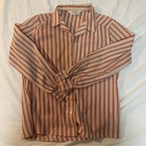 vintage shirt with red stripes on off-white/cream ❤️
